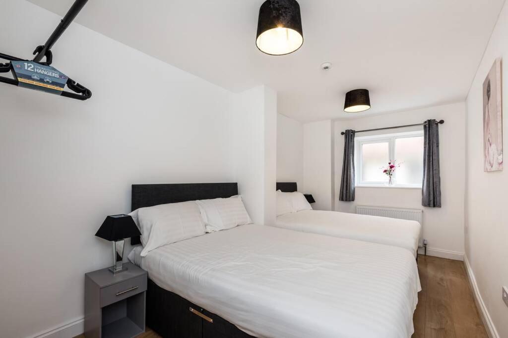 Liverpool City Centre - Fabulous 3 En-Suite Bedrooms - Sleeps 10 People 外观 照片